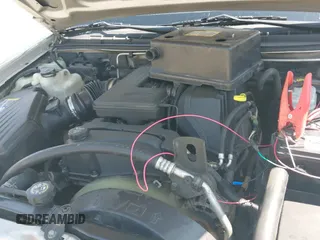 ✅ 2005 Chevrolet Colorado 1SF LS Z71 • VIN: 1GCDS136758134742 • Лот: 40393796. Опубликован ранее на IAAI с пробегом 101 475 миль. Бесплатный доступ к архиву аукционных продаж из США и подробный отчёт об истории автомобиля на DreamBid. Изображение 13.