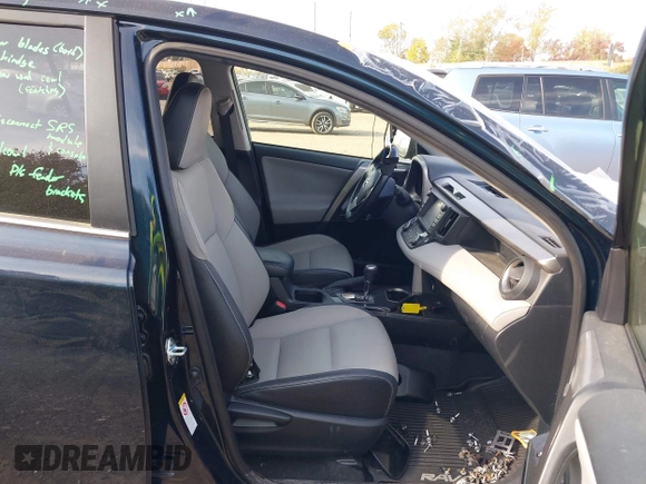 ✅ 2018 Toyota RAV4 Hybrid Limited • VIN: JTMDJREVXJD256308 • Лот: 43645921. Опубликован ранее на IAAI с пробегом 133 937 миль. Бесплатный доступ к архиву аукционных продаж из США и подробный отчёт об истории автомобиля на DreamBid. Изображение 5.