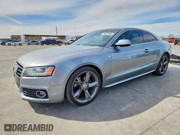 ✅ 2010 Audi A5 Prestige • VIN: WAUWKAFR8AA076347 • Lot: 46373596. Wystawiony na Copart z przebiegiem 175 001 mil. Bezpłatny archiwum sprzedaży aukcyjnych z USA i szczegółowy raport historii pojazdu na DreamBid. Zdjęcie 1.