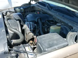 ✅ 2001 GMC Yukon SLE • VIN: 1GKEC13T01J153213 • Lot: 43077026. Wystawiony na IAAI z przebiegiem 193 239 mil. Bezpłatny archiwum sprzedaży aukcyjnych z USA i szczegółowy raport historii pojazdu na DreamBid. Zdjęcie 12.