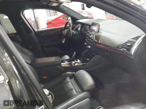 ✅ 2019 BMW X4 xDrive30i • VIN: 5UXUJ3C5XKLG55499 • Lot: 44220144. Listed on IAAI with 62,397 mi. Free auction sales archive from the USA and detailed vehicle history report at DreamBid. Image 5.