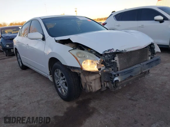 ✅ 2011 Nissan Altima SL • VIN: 1N4AL2AP5BN435854 • Лот: 44142704. Опубліковано раніше на IAAI з пробігом 204 048 миль. Безкоштовний доступ до архіву аукціонних продажів зі США та докладний звіт про історію автомобіля на DreamBid. Зображення 1.