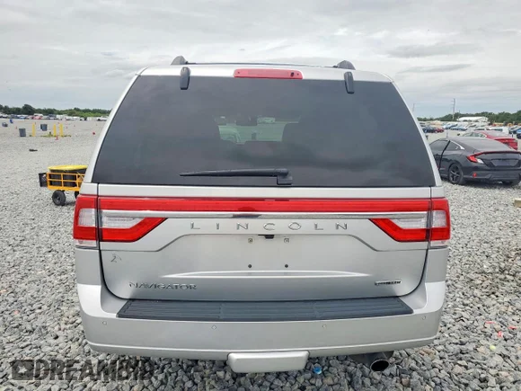 ✅ 2015 Lincoln Navigator • VIN: 5LMJJ2JT3FEJ00507 • Lot: 55422776. Wystawiony na Copart z przebiegiem 46 990 mil. Bezpłatny archiwum sprzedaży aukcyjnych z USA i szczegółowy raport historii pojazdu na DreamBid. Zdjęcie 6.