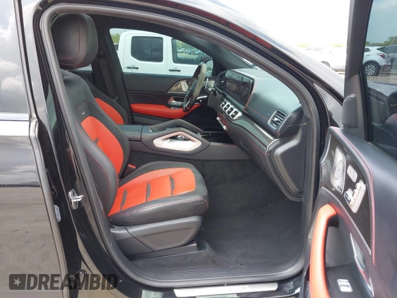✅ 2023 Mercedes-Benz GLE 63 S AMG • VIN: 4JGFD8KB3PA901164 • Lot: 42114606. Wystawiony na IAAI z przebiegiem 47 082 mil. Bezpłatny archiwum sprzedaży aukcyjnych z USA i szczegółowy raport historii pojazdu na DreamBid. Zdjęcie 5.