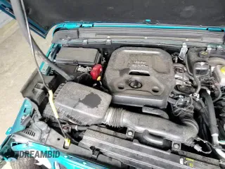 ✅ 2020 Jeep Wrangler Unlimited Sahara • VIN: 1C4HJXEN7LW209377 • Lot: 50735795. Listed on Copart with 69,490 mi. Free auction sales archive from the USA and detailed vehicle history report at DreamBid. Image 13.