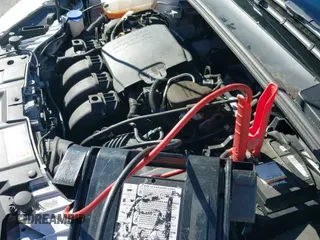 ✅ 2015 Ford Focus SE • VIN: 1FADP3F21FL206982 • Lot: 43748127. Wystawiony na IAAI z przebiegiem 120 288 mil. Bezpłatny archiwum sprzedaży aukcyjnych z USA i szczegółowy raport historii pojazdu na DreamBid. Zdjęcie 12.