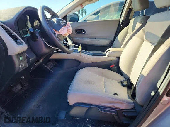 ✅ 2018 Honda HR-V LX • VIN: 3CZRU5H32JM716950 • Lot: 97995335. Listed on Copart with 189,986 mi. Free auction sales archive from the USA and detailed vehicle history report at DreamBid. Image 7.