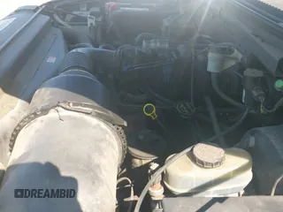 ✅ 2003 Ford F-150 XL • VIN: 1FTRF17243NA15286 • Lot: 42991670. Listed on IAAI with 212,991 mi. Free auction sales archive from the USA and detailed vehicle history report at DreamBid. Image 12.