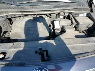 ✅ 2020 Kia Sedona EX • VIN: KNDMC5C10L6591166 • Лот: 86170155. Опубликован ранее на Copart с пробегом 88 051 миль. Бесплатный доступ к архиву аукционных продаж из США и подробный отчёт об истории автомобиля на DreamBid. Изображение 16.