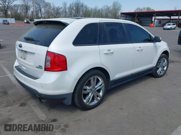 ✅ 2012 Ford Edge SEL • VIN: 2FMDK3J99CBA25780 • Lot: 44694630. Wystawiony na IAAI z przebiegiem 193 399 mil. Bezpłatny archiwum sprzedaży aukcyjnych z USA i szczegółowy raport historii pojazdu na DreamBid. Zdjęcie 4.