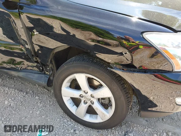 ✅ 2005 Lexus RX 330 • VIN: 2T2HA31U45C063470 • Lot: 45302784. Wystawiony na IAAI z przebiegiem 90 964 mil. Bezpłatny archiwum sprzedaży aukcyjnych z USA i szczegółowy raport historii pojazdu na DreamBid. Zdjęcie 6.
