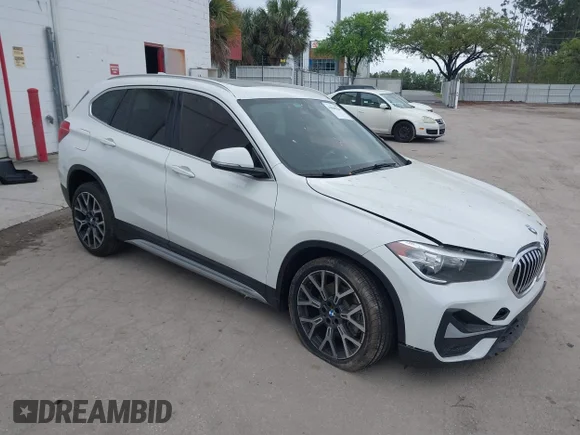 ✅ 2021 BMW X1 sDrive28i • VIN: WBXJG7C07M5T42450 • Лот: 44600464. Опубліковано раніше на IAAI з пробігом 71 674 миль. Безкоштовний доступ до архіву аукціонних продажів зі США та докладний звіт про історію автомобіля на DreamBid. Зображення 1.