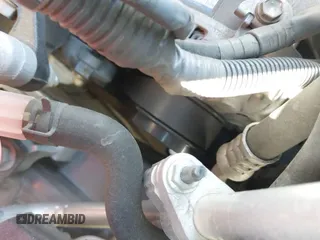 ✅ 2016 Toyota RAV4 XLE • VIN: JTMWFREV0GJ070667 • Lot: 42053694. Wystawiony na IAAI z przebiegiem 108 868 mil. Bezpłatny archiwum sprzedaży aukcyjnych z USA i szczegółowy raport historii pojazdu na DreamBid. Zdjęcie 20.