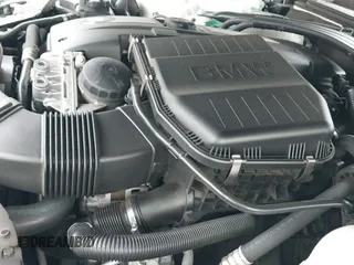 ✅ 2015 BMW Z4 sDrive35i • VIN: WBALM7C55FJ798903 • Lot: 43519063. Wystawiony na IAAI z przebiegiem 72 697 mil. Bezpłatny archiwum sprzedaży aukcyjnych z USA i szczegółowy raport historii pojazdu na DreamBid. Zdjęcie 19.