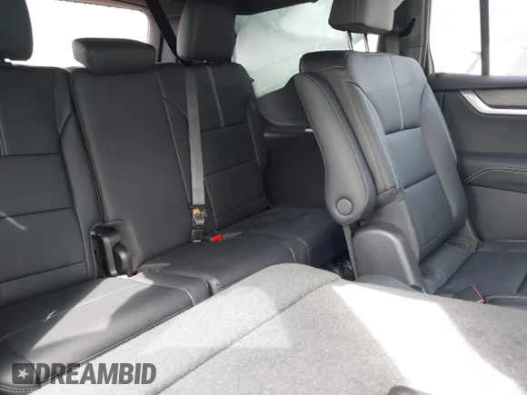 ✅ 2026 GMC Acadia FWD Elevation • VIN: 1GKENKKS9TJ184956 • Lot: 44526850. Wystawiony na IAAI z przebiegiem 911 mil. Bezpłatny archiwum sprzedaży aukcyjnych z USA i szczegółowy raport historii pojazdu na DreamBid. Zdjęcie 8.