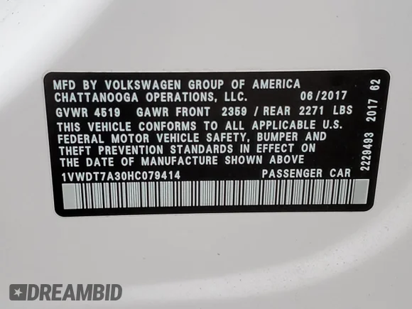 ✅ 2017 Volkswagen Passat R-Line • VIN: 1VWDT7A30HC079414 • Lot: 41171593. Wystawiony na Copart z przebiegiem 77 451 mil. Bezpłatny archiwum sprzedaży aukcyjnych z USA i szczegółowy raport historii pojazdu na DreamBid. Zdjęcie 12.