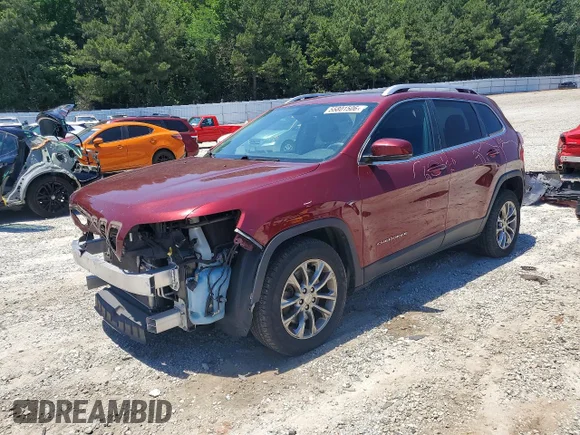 ✅ 2020 Jeep Cherokee Latitude Plus • VIN: 1C4PJLLB9LD556119 • Лот: 55801506. Опубликован ранее на Copart с пробегом 177 510 миль. Бесплатный доступ к архиву аукционных продаж из США и подробный отчёт об истории автомобиля на DreamBid. Изображение 1.