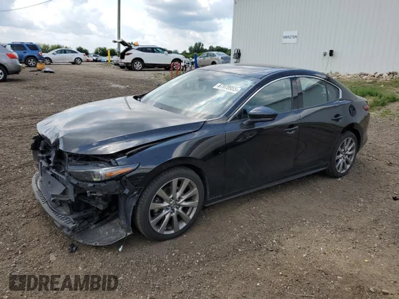 ✅ 2021 Mazda 3 Premium • VIN: 3MZBPBDM3MM204501 • Лот: 67970955. Опубліковано раніше на Copart з пробігом 111 980 миль. Безкоштовний доступ до архіву аукціонних продажів зі США та докладний звіт про історію автомобіля на DreamBid. Зображення 1.