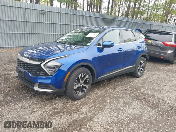 ✅ 2025 Kia Sportage EX • VIN: 5XYK33DF7SG302656 • Лот: 45071375. Опубликован ранее на IAAI с пробегом 9 634 миль. Бесплатный доступ к архиву аукционных продаж из США и подробный отчёт об истории автомобиля на DreamBid. Изображение 2.