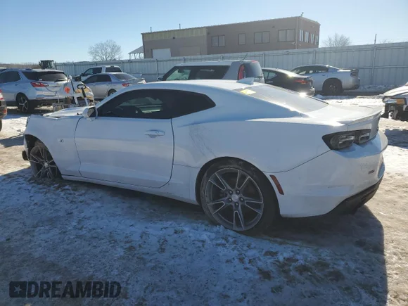✅ 2019 Chevrolet Camaro 1LT • VIN: 1G1FB1RSXK0125100 • Lot: 88862655. Wystawiony na Copart z przebiegiem Nie podano. Bezpłatny archiwum sprzedaży aukcyjnych z USA i szczegółowy raport historii pojazdu na DreamBid. Zdjęcie 2.