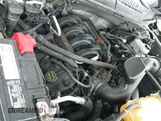 ✅ 2015 Ford F-150 XLT • VIN: 1FTFX1EF0FFD06470 • Lot: 43511049. Wystawiony na IAAI z przebiegiem 177 369 mil. Bezpłatny archiwum sprzedaży aukcyjnych z USA i szczegółowy raport historii pojazdu na DreamBid. Zdjęcie 19.