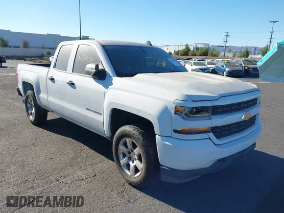 ✅ 2018 Chevrolet Silverado 1500 Custom • VIN: 1GCRCPEC1JZ315686 • Лот: 45547089. Опубликован ранее на IAAI с пробегом 77 538 миль. Бесплатный доступ к архиву аукционных продаж из США и подробный отчёт об истории автомобиля на DreamBid. Изображение 1.