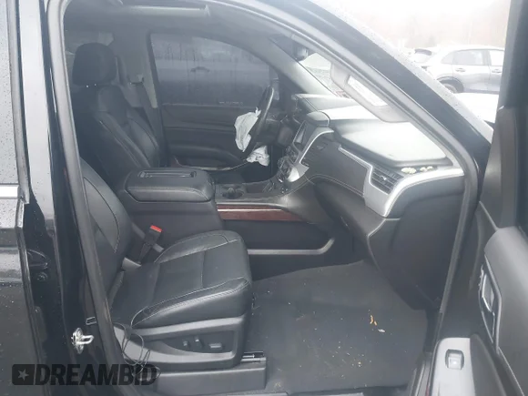 ✅ 2019 GMC Yukon SLT • VIN: 1GKS2BKC5KR376945 • Lot: 44755792. Wystawiony na IAAI z przebiegiem 97 499 mil. Bezpłatny archiwum sprzedaży aukcyjnych z USA i szczegółowy raport historii pojazdu na DreamBid. Zdjęcie 5.