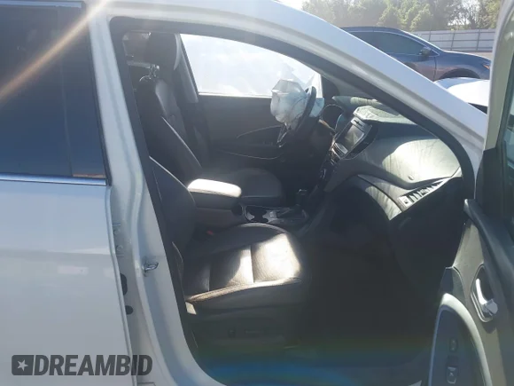 ✅ 2018 Hyundai Santa Fe SE Ultimate • VIN: KM8SR4HF4JU276041 • Lot: 45122062. Listed on IAAI with 112,693 mi. Free auction sales archive from the USA and detailed vehicle history report at DreamBid. Image 5.