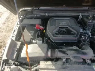 ✅ 2020 Jeep Wrangler Unlimited Recon • VIN: 1C4HJXFN1LW333790 • Lot: 82718825. Listed on Copart with 45,337 mi. Free auction sales archive from the USA and detailed vehicle history report at DreamBid. Image 17.