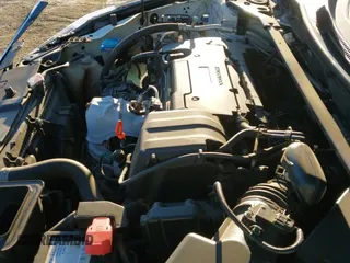 ✅ 2017 Honda Accord Sport SE • VIN: 1HGCR2F13HA273326 • Lot: 43580026. Wystawiony na IAAI z przebiegiem 156 789 mil. Bezpłatny archiwum sprzedaży aukcyjnych z USA i szczegółowy raport historii pojazdu na DreamBid. Zdjęcie 19.