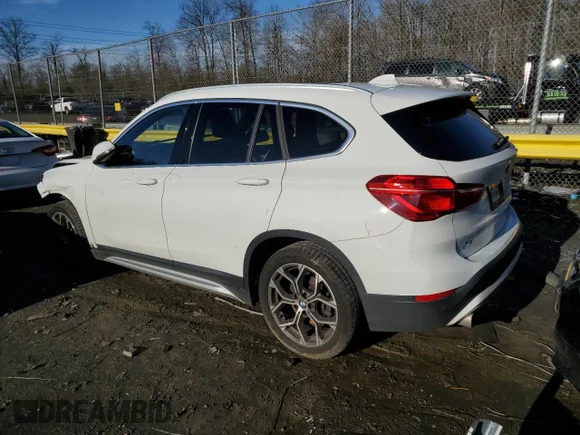 ✅ 2020 BMW X1 xDrive28i • VIN: WBXJG9C0XL5P55506 • Lot: 40137583. Wystawiony na Copart z przebiegiem 37 178 mil. Bezpłatny archiwum sprzedaży aukcyjnych z USA i szczegółowy raport historii pojazdu na DreamBid. Zdjęcie 2.