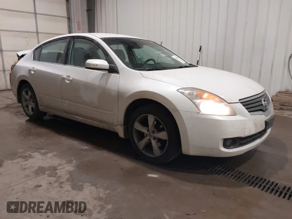 ✅ 2008 Nissan Altima SL • VIN: 1N4BL21E98N502998 • Лот: 44363940. Опубліковано раніше на IAAI з пробігом 130 144 миль. Безкоштовний доступ до архіву аукціонних продажів зі США та докладний звіт про історію автомобіля на DreamBid. Зображення 1.