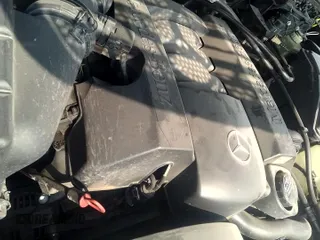 ✅ 2005 Mercedes-Benz M 350 • VIN: 4JGAB57E65A554962 • Lot: 42120921. Wystawiony na IAAI z przebiegiem 169 463 mil. Bezpłatny archiwum sprzedaży aukcyjnych z USA i szczegółowy raport historii pojazdu na DreamBid. Zdjęcie 12.