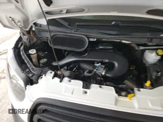 ✅ 2019 Ford Transit • VIN: 1FTYR2CM7KKA69374 • Lot: 96418065. Listed on Copart with 66,771 mi. Free auction sales archive from the USA and detailed vehicle history report at DreamBid. Image 14.