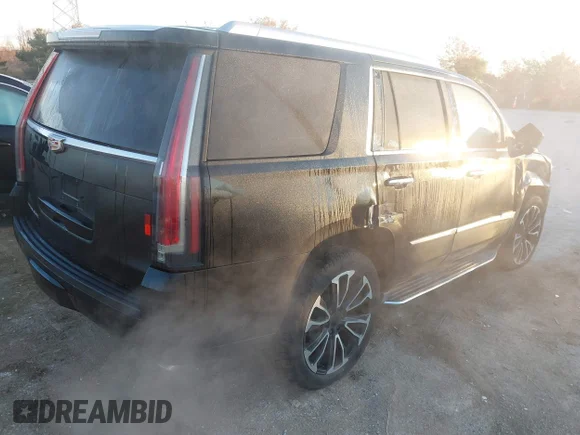 ✅ 2016 Cadillac Escalade Luxury Collection • VIN: 1GYS4BKJXGR114909 • Лот: 43543600. Опубликован ранее на IAAI с пробегом 110 668 миль. Бесплатный доступ к архиву аукционных продаж из США и подробный отчёт об истории автомобиля на DreamBid. Изображение 4.