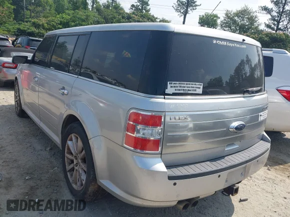 ✅ 2010 Ford Flex Limited • VIN: 2FMGK5DC6ABA31596 • Лот: 42433129. Опубліковано раніше на IAAI з пробігом 205 316 миль. Безкоштовний доступ до архіву аукціонних продажів зі США та докладний звіт про історію автомобіля на DreamBid. Зображення 3.