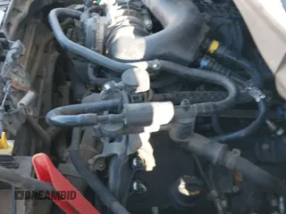 ✅ 2020 Ford Transit Cargo • VIN: 1FTBW3X8XLKA45640 • Lot: 41362869. Wystawiony na IAAI z przebiegiem 244 576 mil. Bezpłatny archiwum sprzedaży aukcyjnych z USA i szczegółowy raport historii pojazdu na DreamBid. Zdjęcie 20.