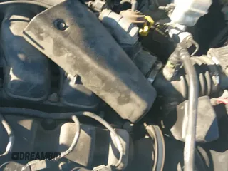 2006 Mercury Mariner Luxury z VIN 4M2YU571X6DJ04235, wystawiony jako IAAI lot #41631062 z przebiegiem 290 925 mil mil oraz . Historia ofert i sprzedaży dostępna na DreamBid. Obrazek 13.