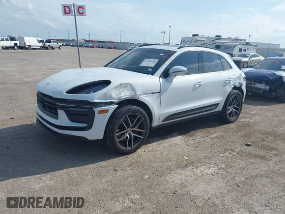 ✅ 2023 Porsche Macan • VIN: WP1AA2A5XPLB17874 • Лот: 44789789. Опубліковано раніше на IAAI з пробігом 39 506 миль. Безкоштовний доступ до архіву аукціонних продажів зі США та докладний звіт про історію автомобіля на DreamBid. Зображення 2.