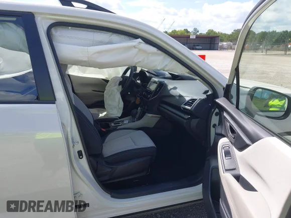 ✅ 2023 Subaru Forester • VIN: JF2SKACC9PH437698 • Lot: 42916114. Listed on IAAI with 19,746 mi. Free auction sales archive from the USA and detailed vehicle history report at DreamBid. Image 5.