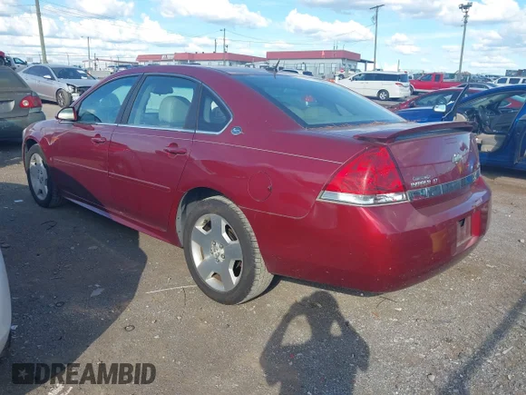 ✅ 2008 Chevrolet Impala LT 50th Anniversary • VIN: 2G1WV58KX81355460 • Lot: 43358965. Wystawiony na IAAI z przebiegiem 111 964 mil. Bezpłatny archiwum sprzedaży aukcyjnych z USA i szczegółowy raport historii pojazdu na DreamBid. Zdjęcie 3.
