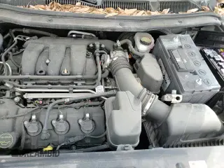 ✅ 2018 Ford Explorer XLT • VIN: 1FM5K7D85JGA54665 • Lot: 50333465. Wystawiony na Copart z przebiegiem 59 877 mil. Bezpłatny archiwum sprzedaży aukcyjnych z USA i szczegółowy raport historii pojazdu na DreamBid. Zdjęcie 14.