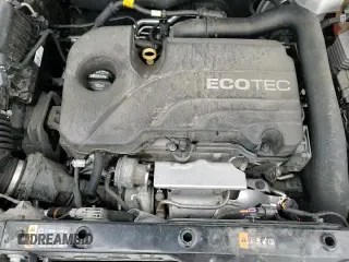 ✅ 2018 Chevrolet Equinox LT • VIN: 2GNAXJEV3J6344268 • Lot: 87259225. Listed on Copart with 92,767 mi. Free auction sales archive from the USA and detailed vehicle history report at DreamBid. Image 15.