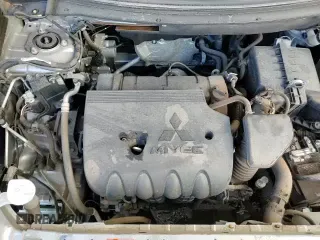 2019 Mitsubishi Outlander SE с VIN JA4AD3A34KJ001159, выставлен на аукционе Copart как лот 84777705 с пробегом 95 837 миль миль и Списание • Salvage title. История ставок и продаж доступна на DreamBid. Изображение 15.