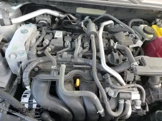 ✅ 2021 Nissan Sentra SV • VIN: 3N1AB8CV9MY235905 • Lot: 80559315. Wystawiony na Copart z przebiegiem 69 274 mil. Bezpłatny archiwum sprzedaży aukcyjnych z USA i szczegółowy raport historii pojazdu na DreamBid. Zdjęcie 13.