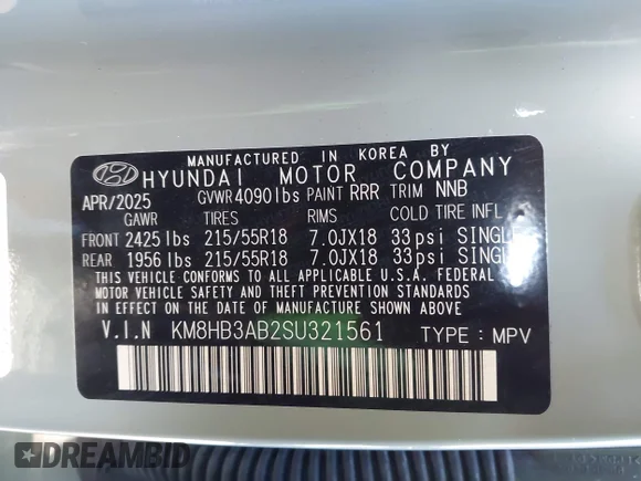 ✅ 2025 Hyundai Kona SEL • VIN: KM8HB3AB2SU321561 • Lot: 43996134. Listed on IAAI with 11,092 mi. Free auction sales archive from the USA and detailed vehicle history report at DreamBid. Image 9.