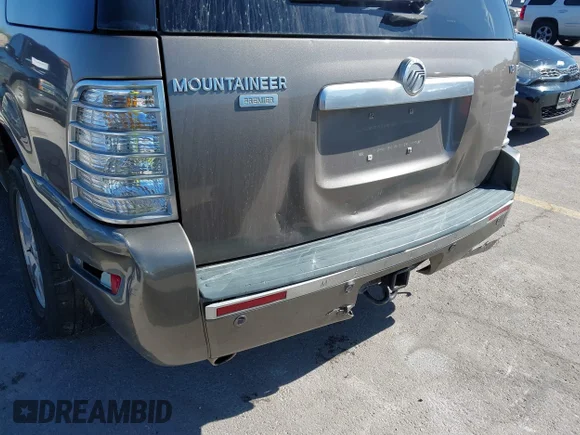 ✅ 2006 Mercury Mountaineer Premier • VIN: 4M2EU38816UJ08631 • Lot: 43947754. Wystawiony na IAAI z przebiegiem 143 087 mil. Bezpłatny archiwum sprzedaży aukcyjnych z USA i szczegółowy raport historii pojazdu na DreamBid. Zdjęcie 6.