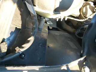 ✅ 2013 Mercedes-Benz C 300 Sport • VIN: WDDGF8AB5DR286740 • Lot: 43721181. Listed on IAAI with 171,919 mi. Free auction sales archive from the USA and detailed vehicle history report at DreamBid. Image 19.