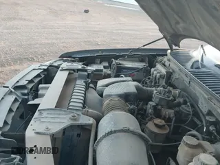 ✅ 2004 Ford Expedition Special Service • VIN: 1FMRU15W34LA41785 • Lot: 43375636. Listed on IAAI with 174,012 mi. Free auction sales archive from the USA and detailed vehicle history report at DreamBid. Image 18.