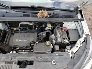 ✅ 2020 Buick Encore Preferred • VIN: KL4CJASB5LB009147 • Лот: 93275035. Опубликован ранее на Copart с пробегом 123 234 миль. Бесплатный доступ к архиву аукционных продаж из США и подробный отчёт об истории автомобиля на DreamBid. Изображение 14.